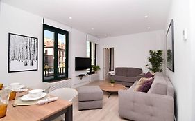 Five Windows To La Latina By Batuecas